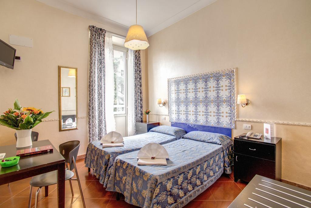Hotel Picasso Rome Exterior photo
