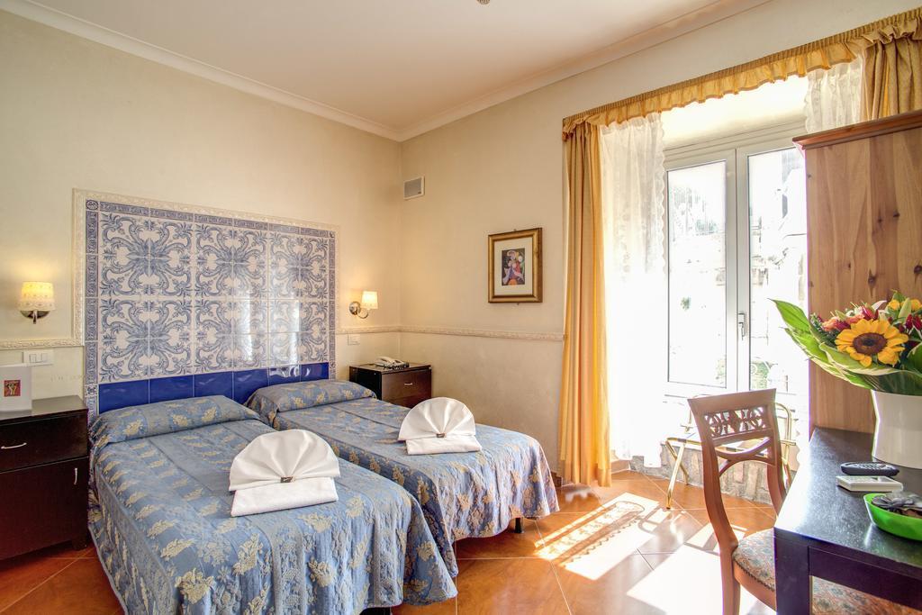 Hotel Picasso Rome Exterior photo